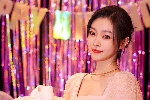 网友爆料宋轶视频,网友热议的精彩瞬间回顾 第1张 网友爆料宋轶视频,网友热议的精彩瞬间回顾 第1张